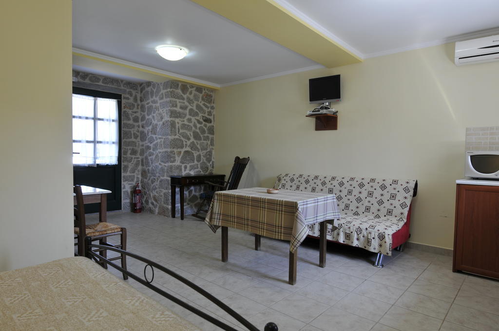 Ferienwohnung To Asteri Avgonima Exterior foto