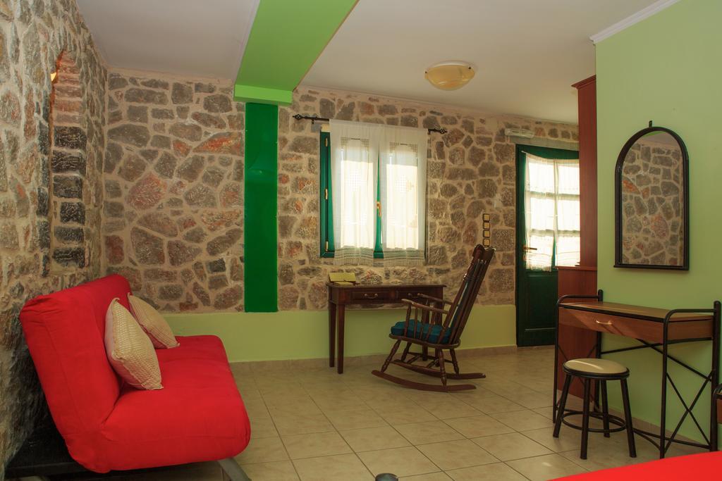 Ferienwohnung To Asteri Avgonima Exterior foto